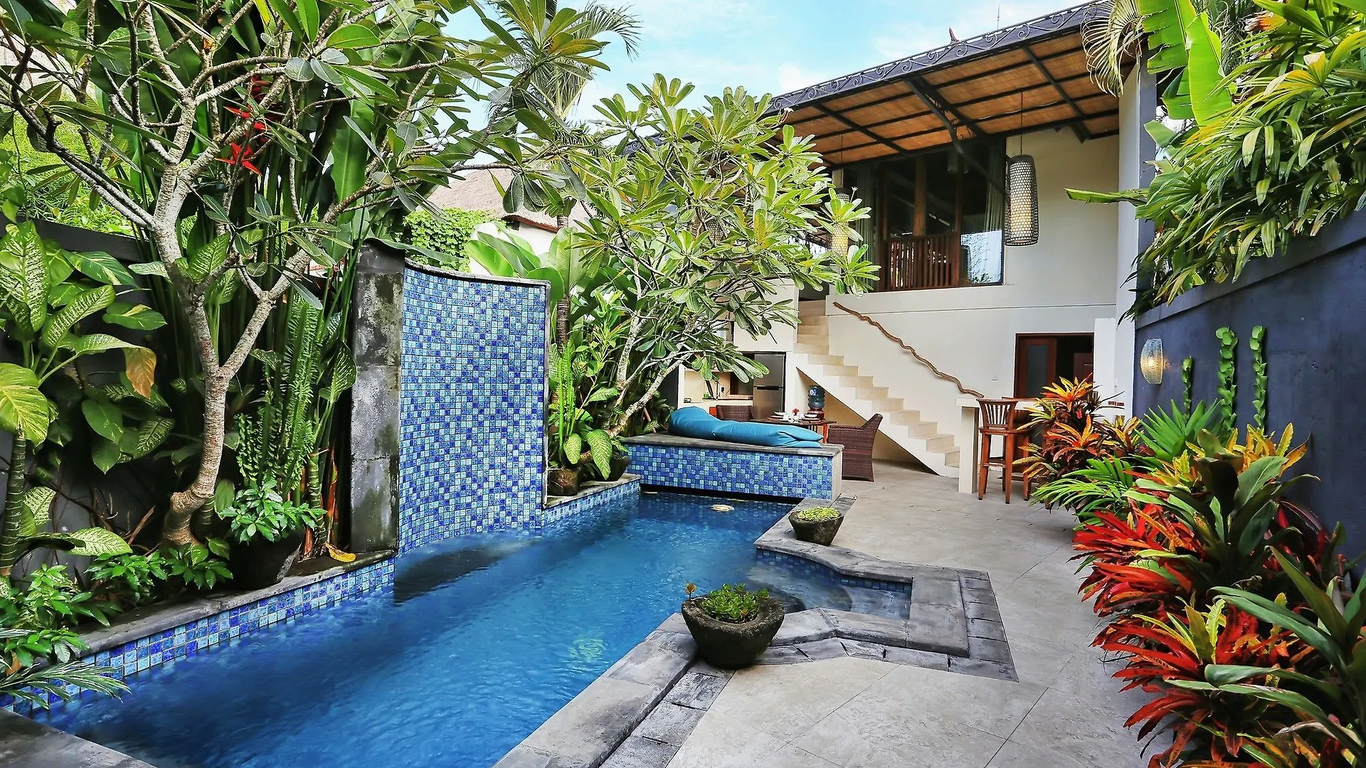 Bali Akasa Villa 塞米亚克 印尼
